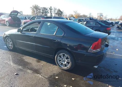 2008 Volvo S60 2.5T из США, поврежденный, VIN YV1RH592982698037